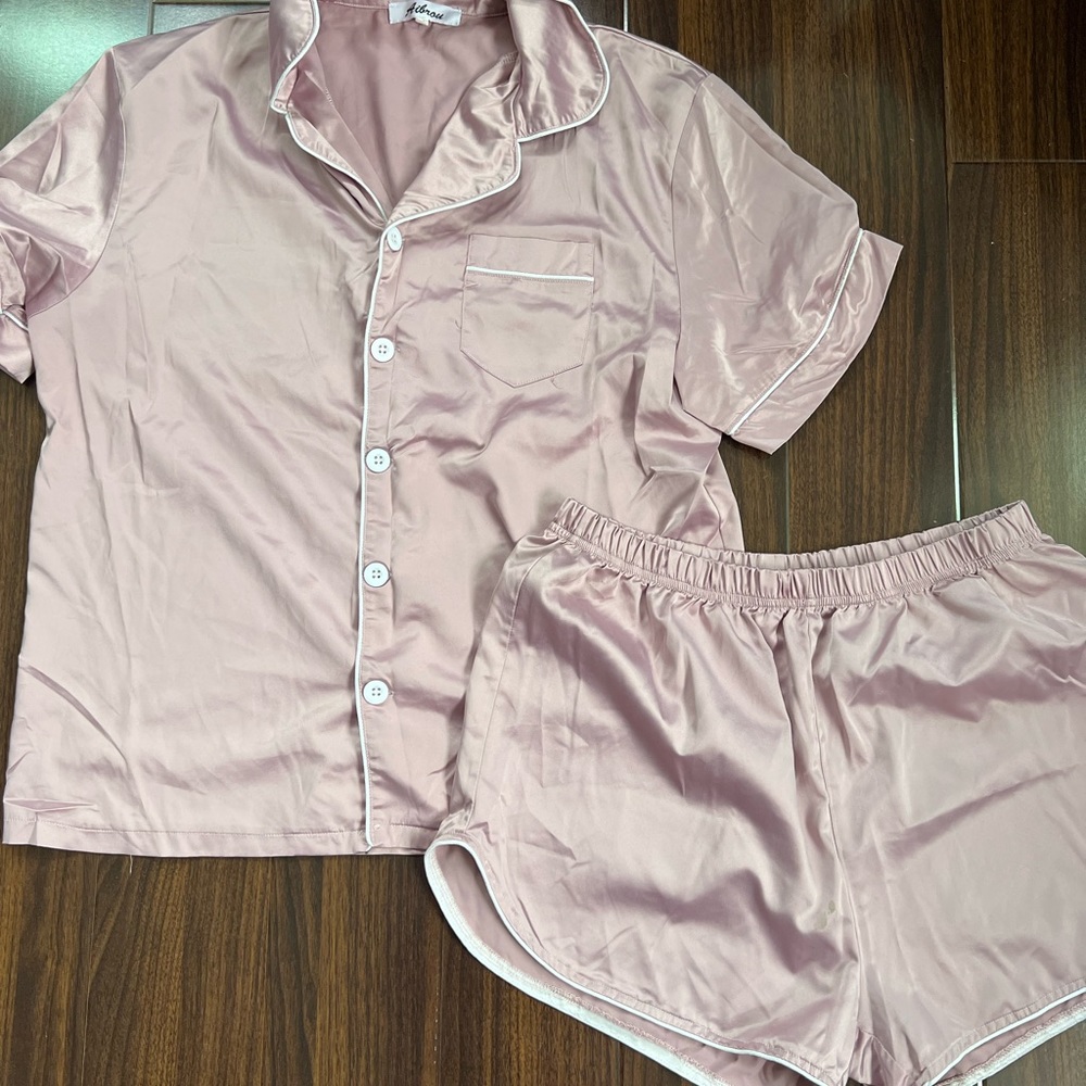 Dusty rose sleep set